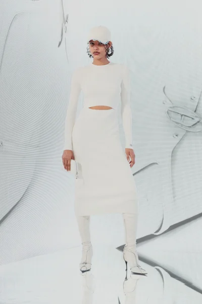 Look 26